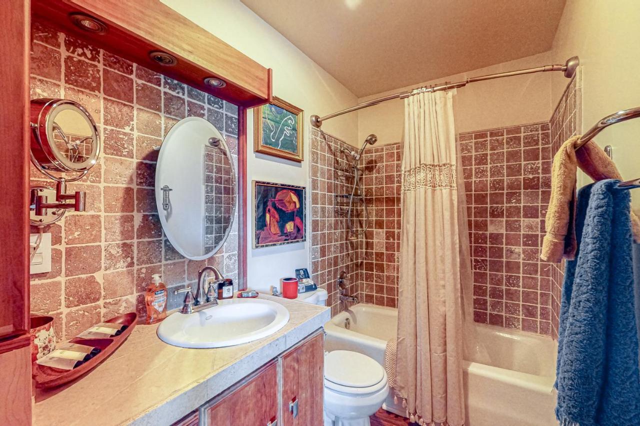 Northern Nook Anchorage Ngoại thất bức ảnh